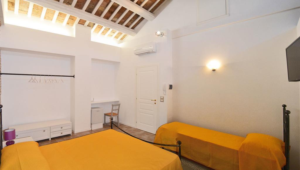 In Piazzetta Vasto Room photo